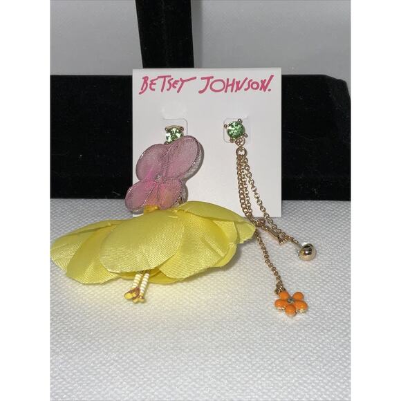 Betsey Johnson Bunny Fairy Yellow Daffodil MisMatch Crystal Earrings NWT $48 - Picture 3 of 7